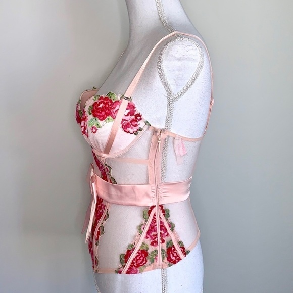 Victoria’s Secret Rose Embroidered Bustier - Picture 4 of 5